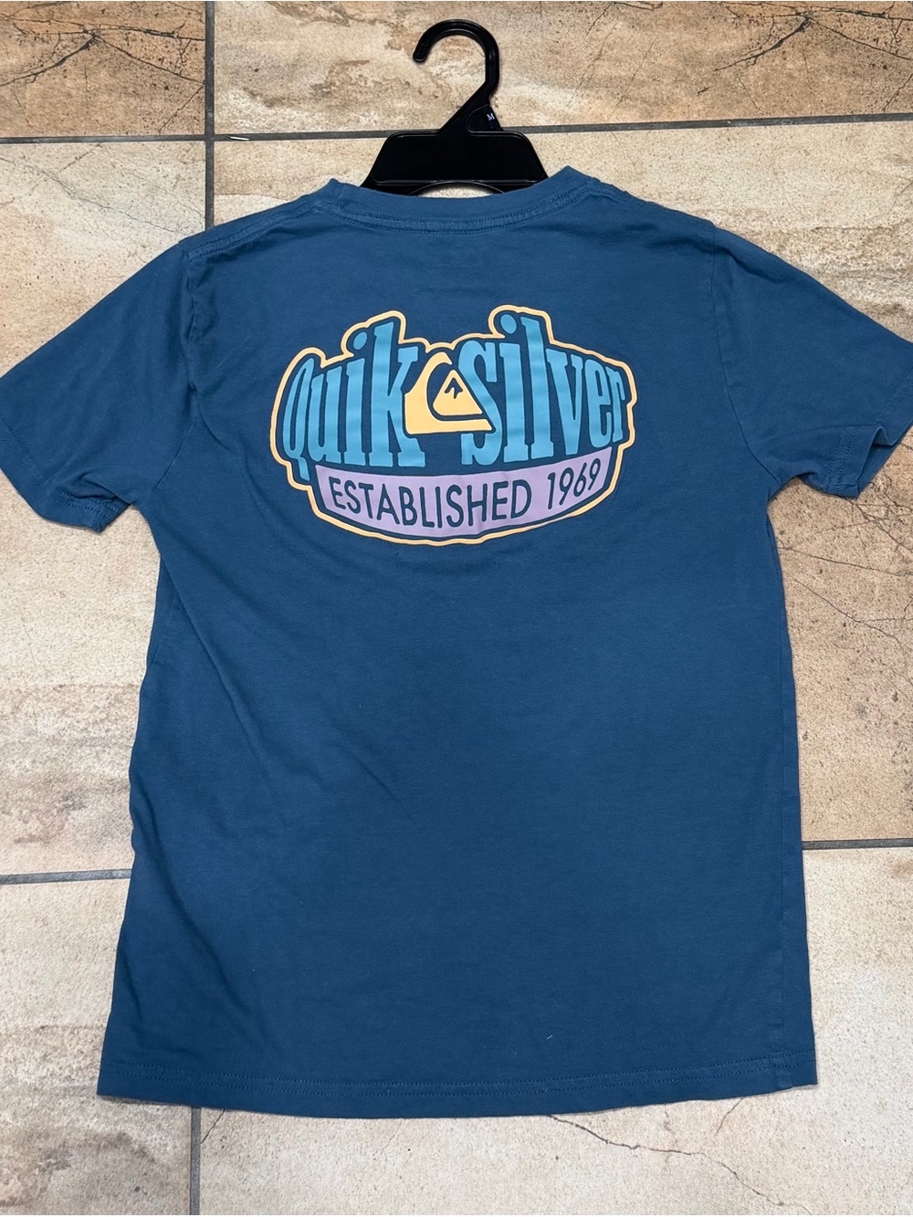 Quiksilver Navy Blue Short-Sleeve Tee with Retro Back Logo